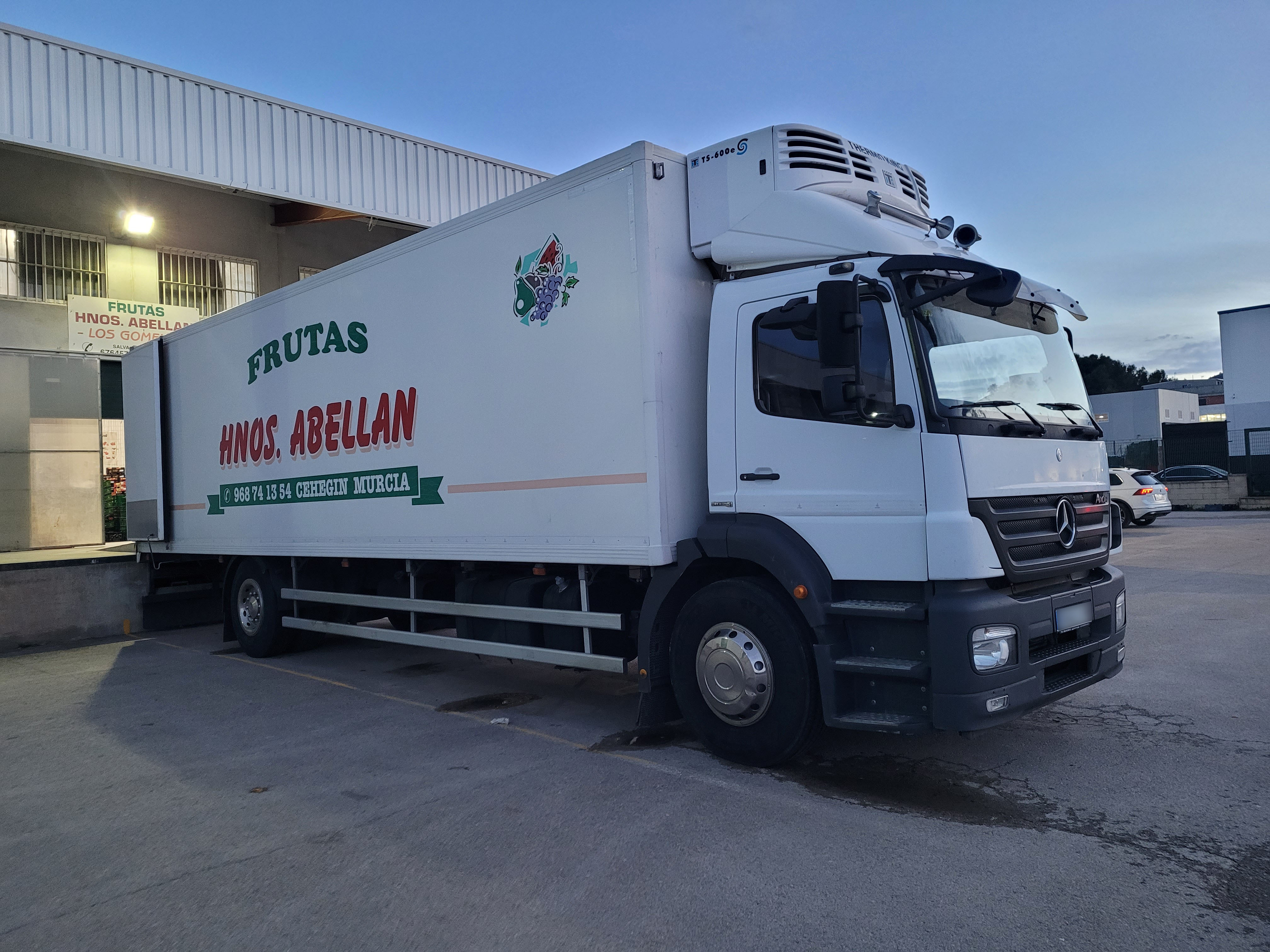 Camión refrigerado Frutas Hnos Abellán